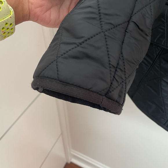 Women's Barbour Cavalry Black Polarquilt Quilted Jacket size 10 M/L Zip Pockets - Picture 13 of 14